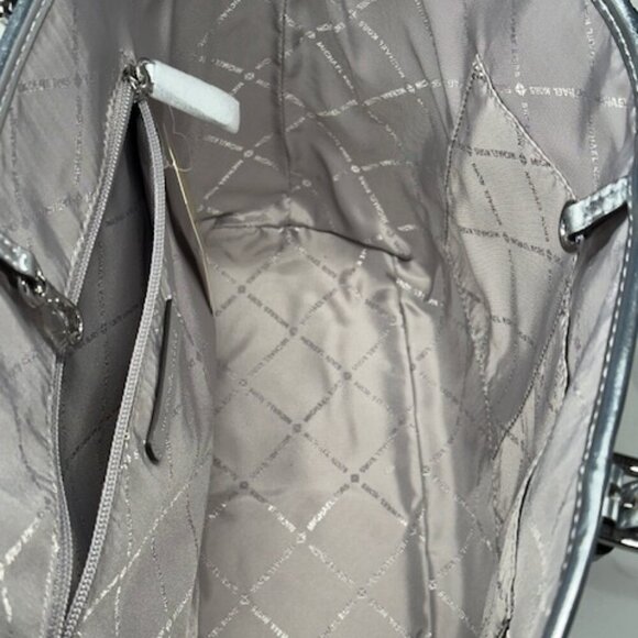 ⛷️🏂🚠 Michael Kors NWT Jet Set Girls Ski Tote Shoulder Bag - Picture 13 of 16